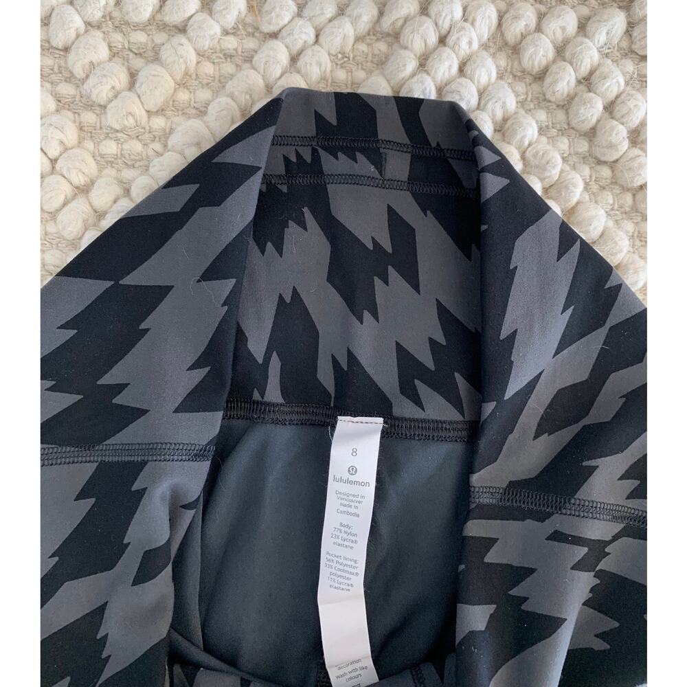 Lululemon Wunder Train High Rise 25'' Voltage Grey Black Size 8 - Picture 3 of 4
